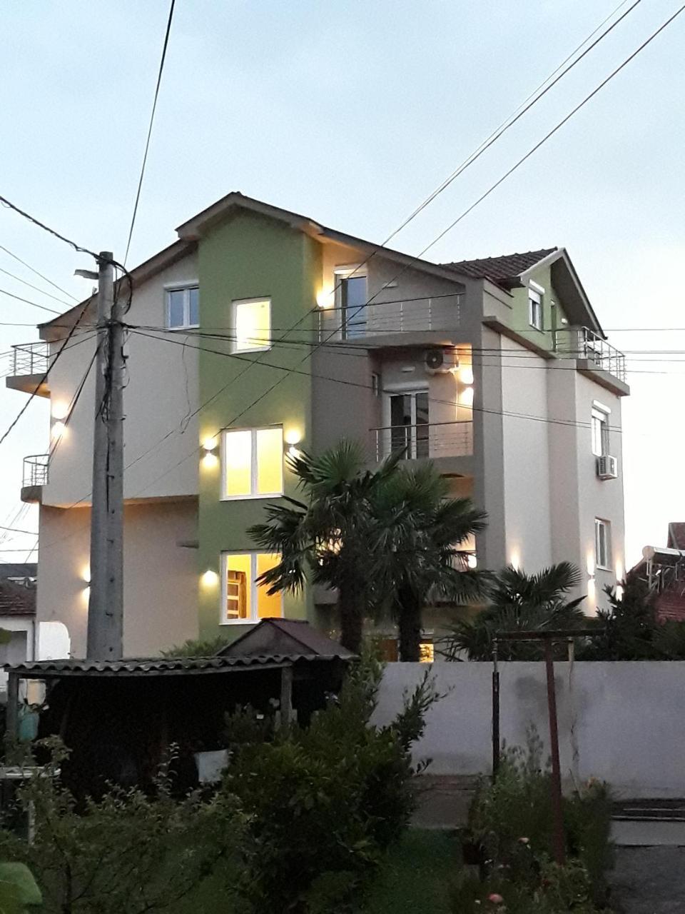 Vila & Apartments Matea Gevgelija Eksteriør billede
